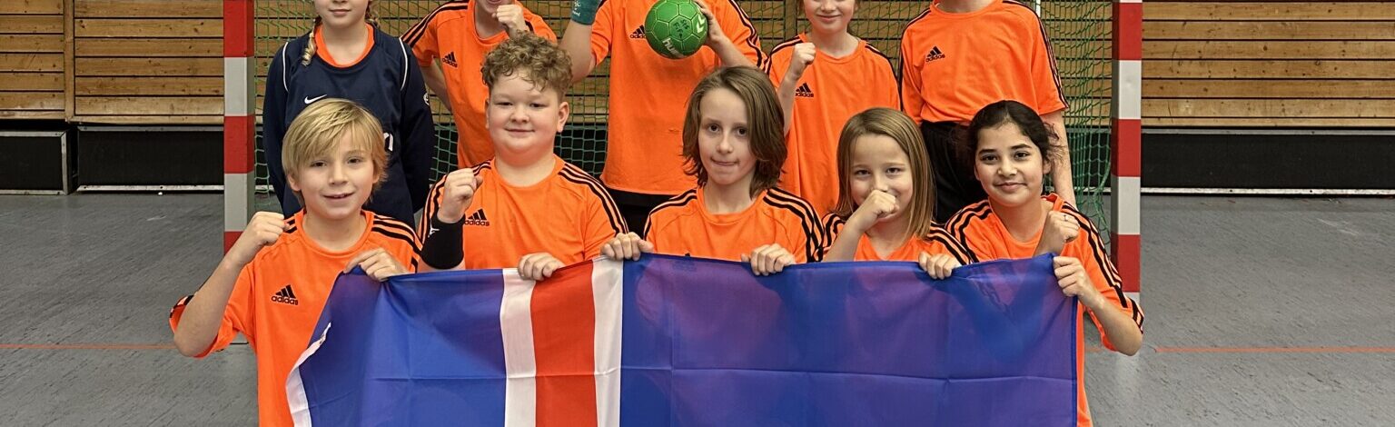 Handballer bei Mini-EM der Grundschulen